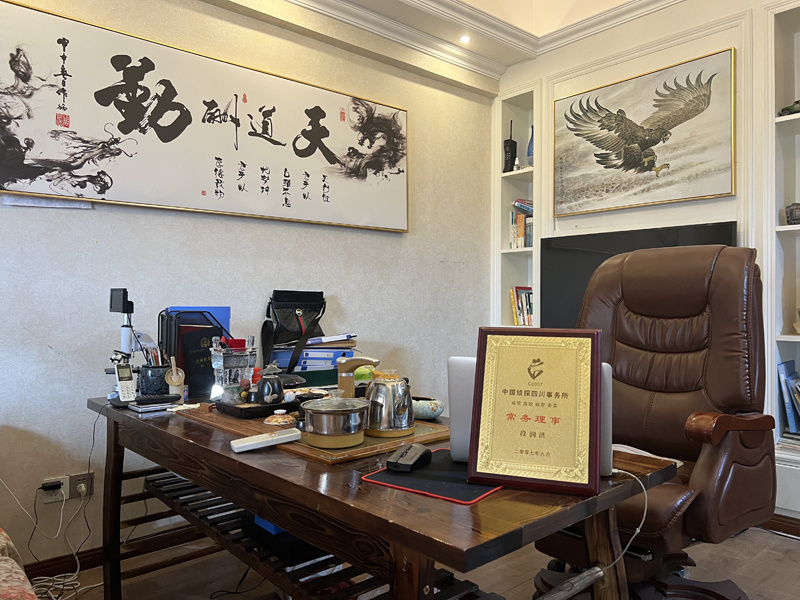 新荣区取证公司解析婚内出轨对家庭的影响